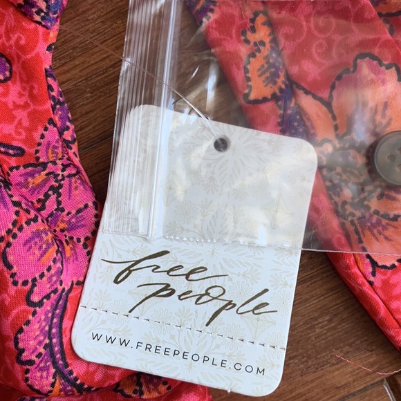 NWT Free People I Got You Crop Top Long Sleeve Boho Floral Size Large - Picture 6 of 14